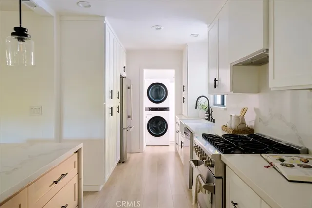 $1,649,999 | 4800 Mary Ellen Avenue, Sherman Oaks, CA 91423