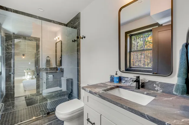 $749,000 | 9 Lodgepole Lane, Unit 9, Newry, ME 04261