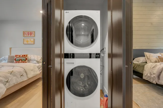 $749,000 | 9 Lodgepole Lane, Unit 9, Newry, ME 04261