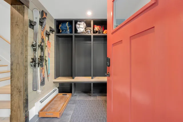 $749,000 | 9 Lodgepole Lane, Unit 9, Newry, ME 04261