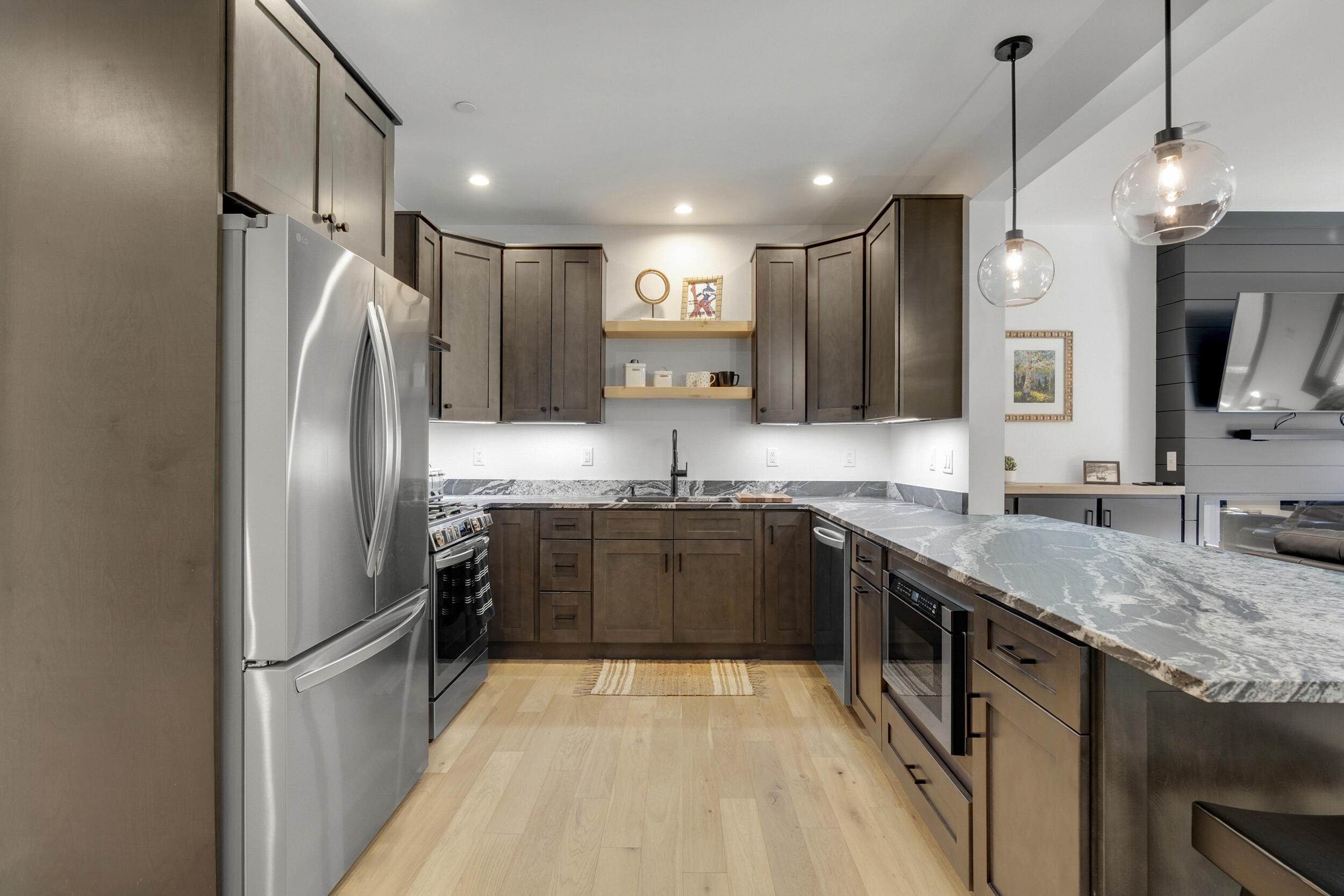 9 Lodgepole Lane, Unit 9 Newry, ME 04261 - Photo 10 of 35 12_9lodgepole-6