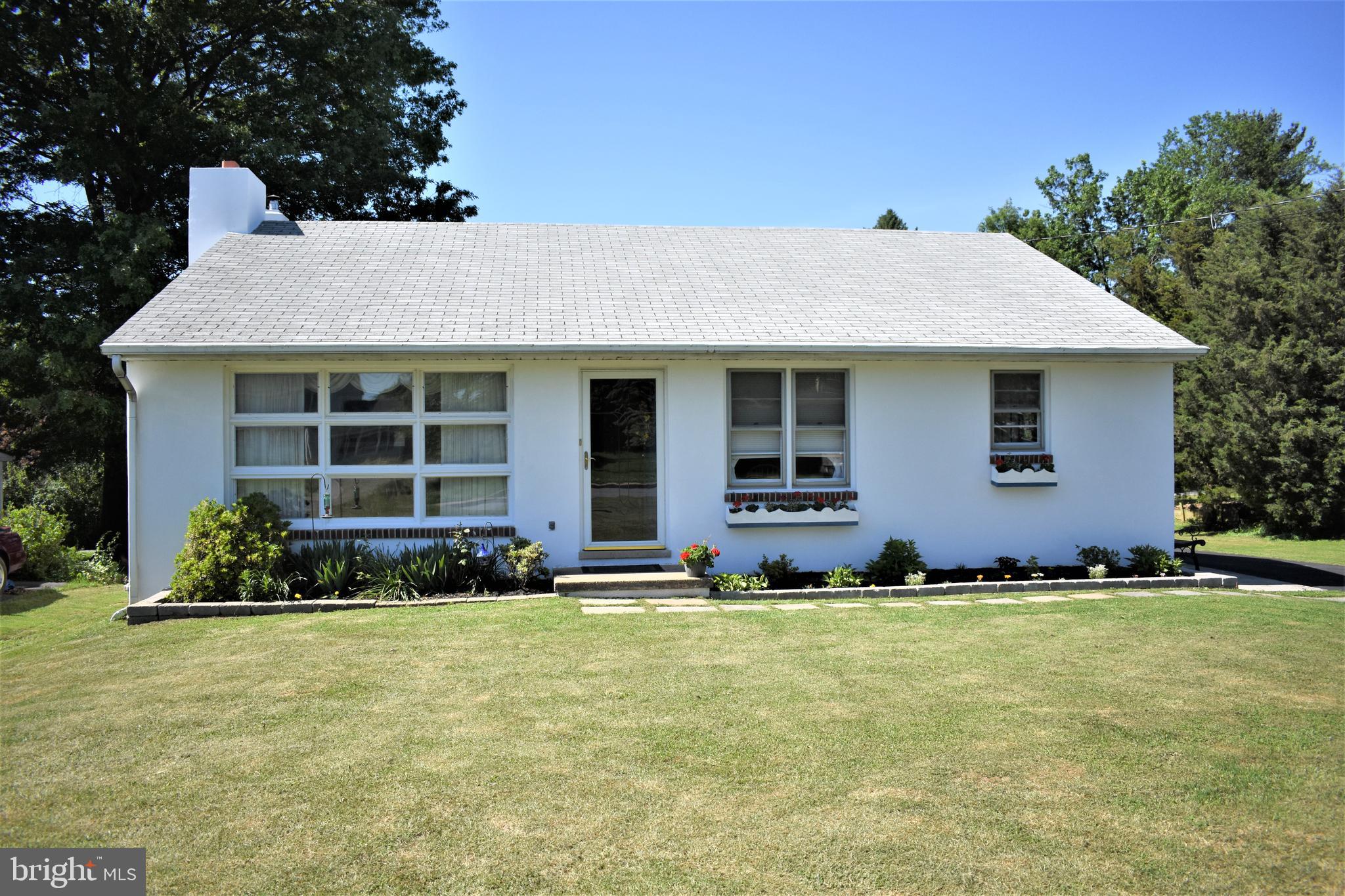 637 Ridge Avenue Atglen, PA 19310 - Photo 1 of 42