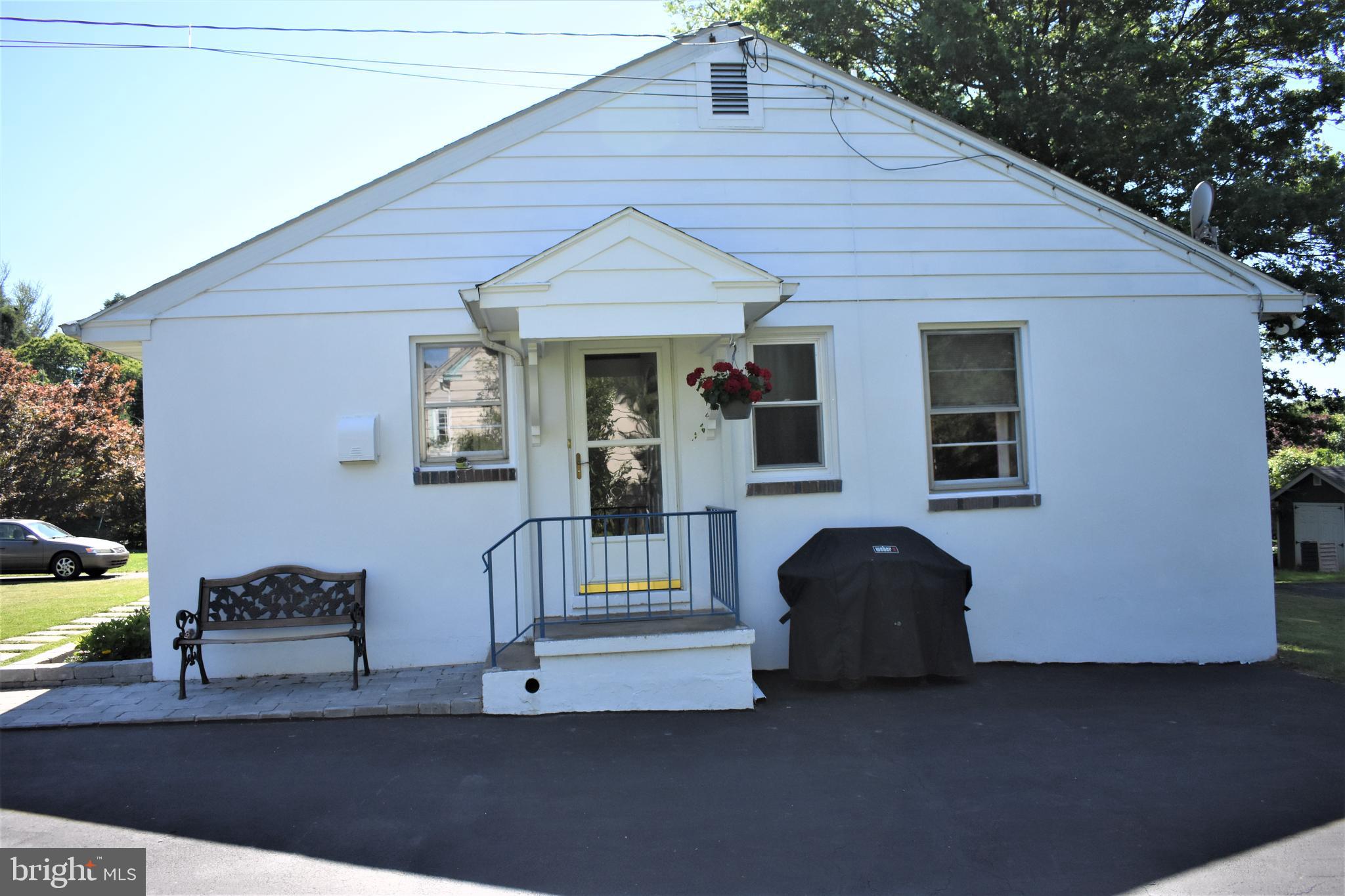 637 Ridge Avenue Atglen, PA 19310 - Photo 3 of 42