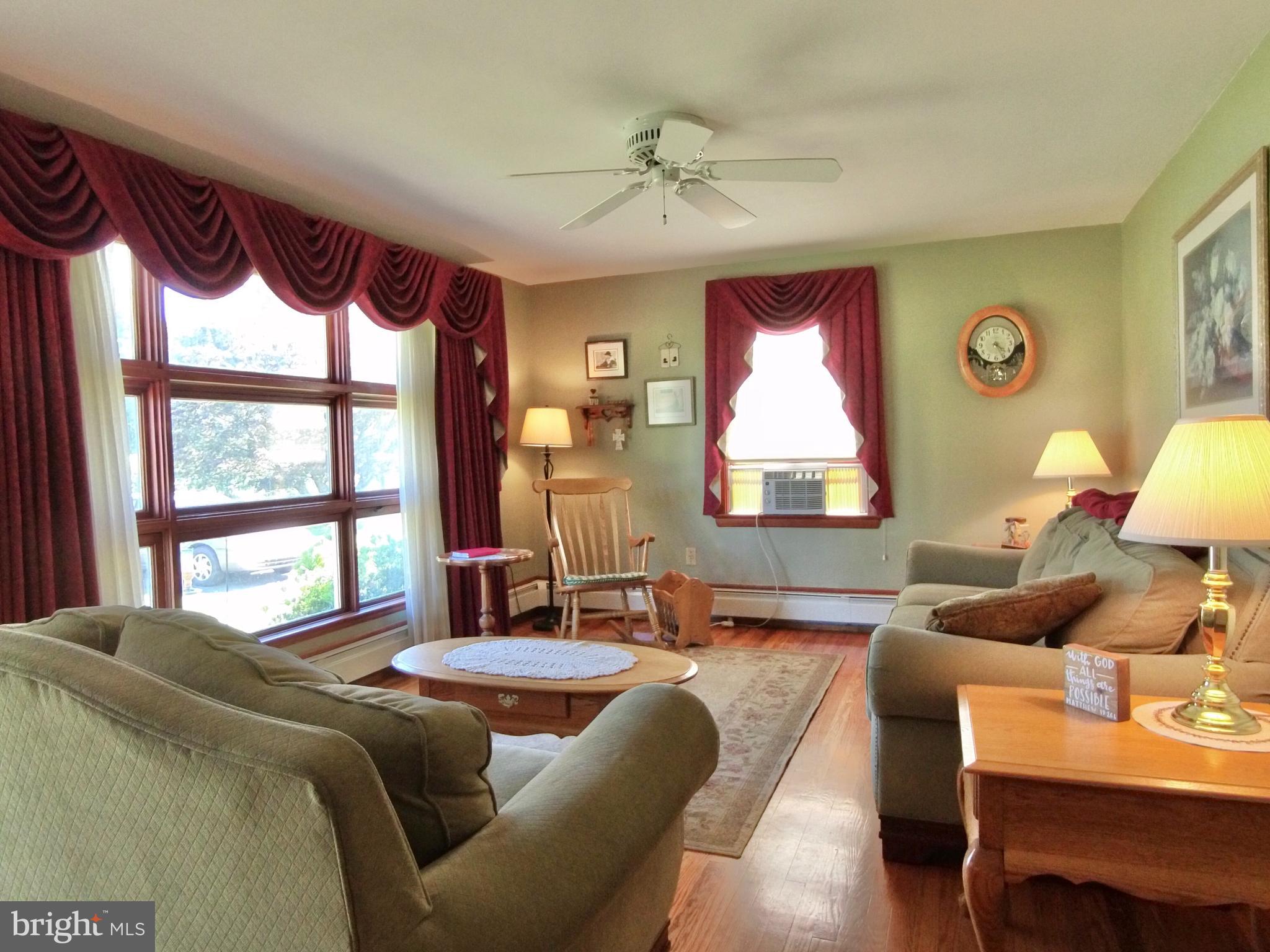 637 Ridge Avenue Atglen, PA 19310 - Photo 6 of 42