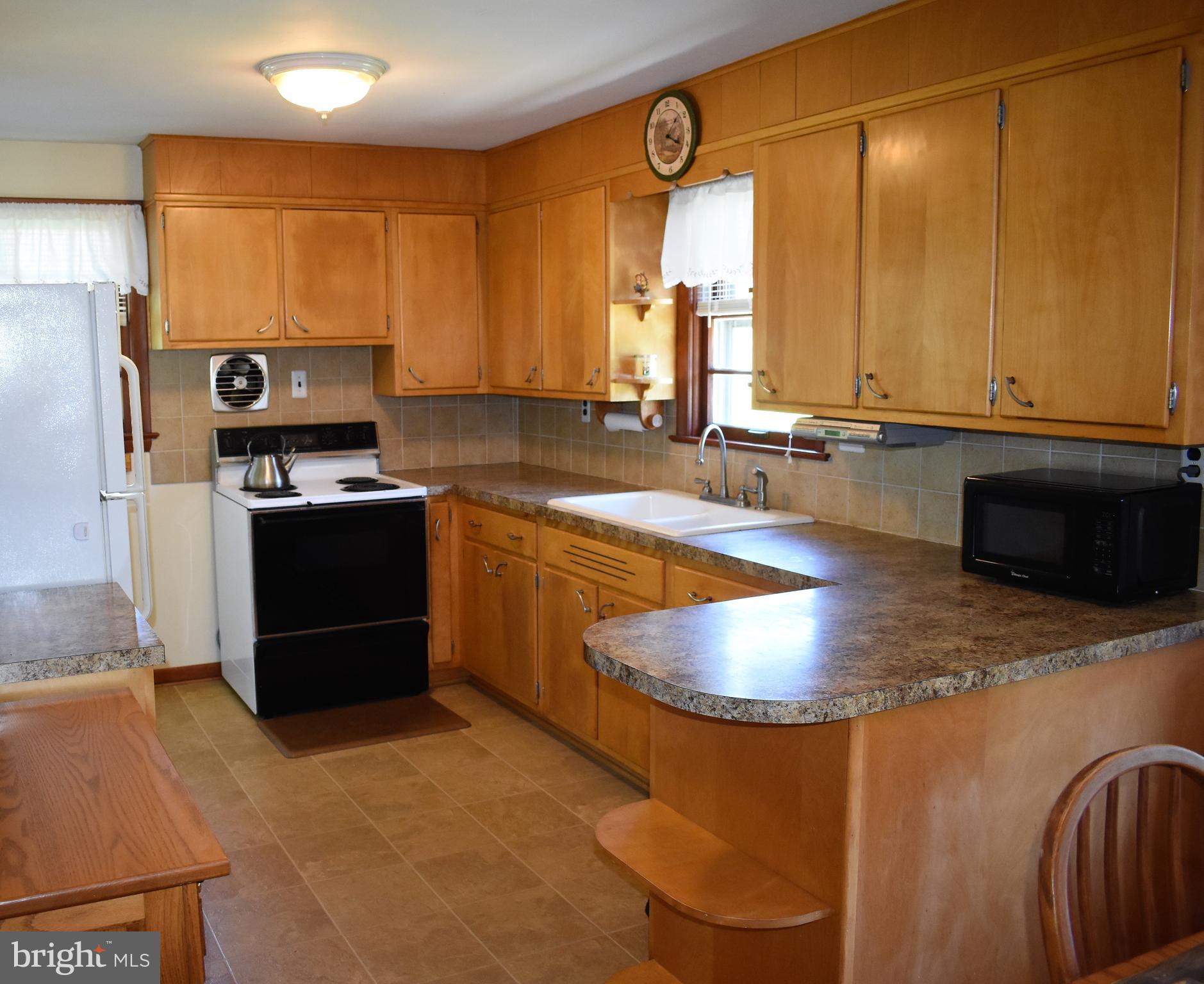637 Ridge Avenue Atglen, PA 19310 - Photo 8 of 42