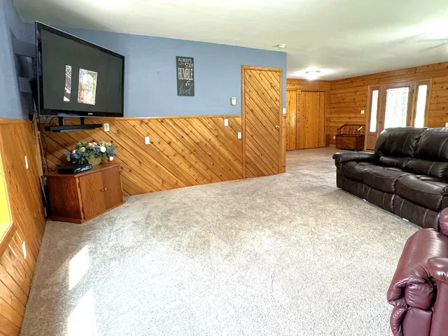 $420,000 | 55715 Highway 11, Warroad, MN 56763