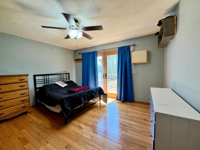 $420,000 | 55715 Highway 11, Warroad, MN 56763