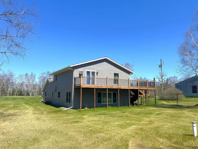 $420,000 | 55715 Highway 11, Warroad, MN 56763