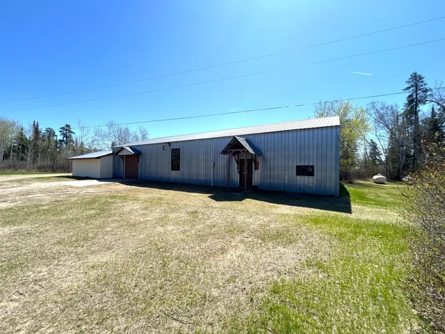 $420,000 | 55715 Highway 11, Warroad, MN 56763