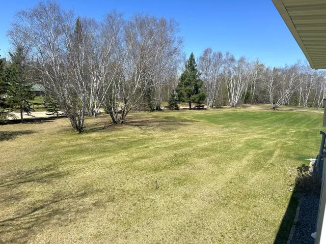 $420,000 | 55715 Highway 11, Warroad, MN 56763