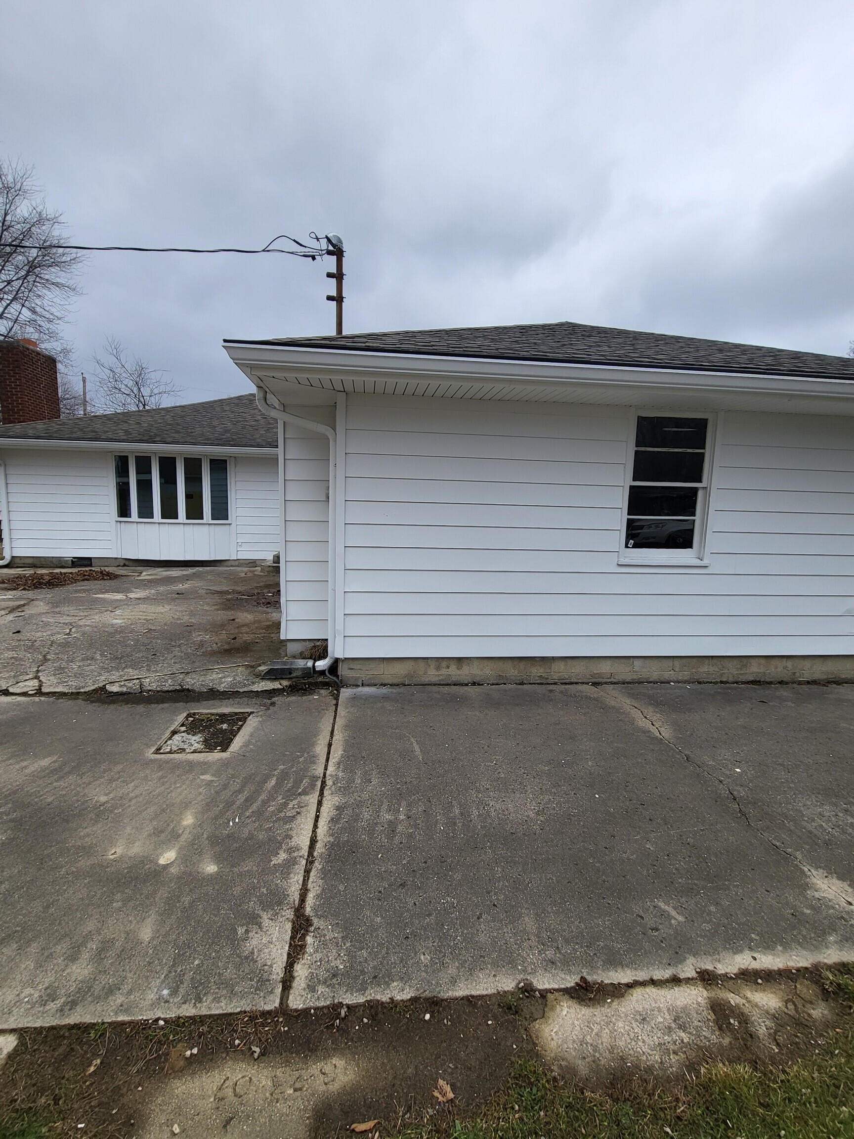6700 East Torrence Street Muncie, IN 47303 - Photo 10 of 29
