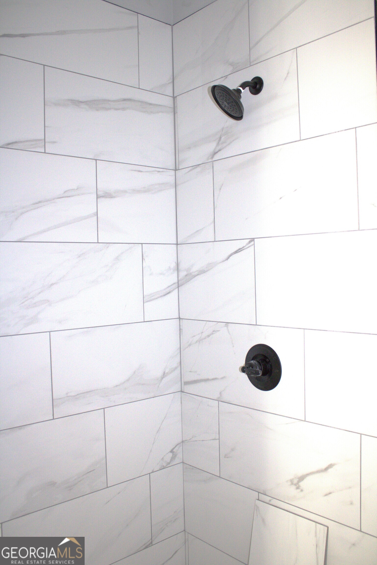 123 Fairview Street Hartwell, GA 30643 - Photo 15 of 23 a bathroom with a shower