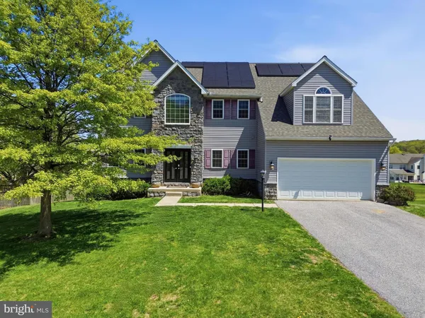 $599,900 | 430 Palomino Drive, York, PA 17402