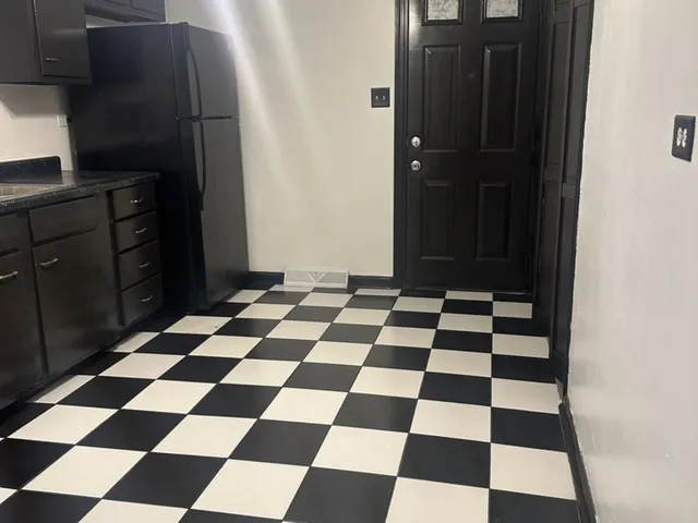 $1,400 | 380 Mackinaw Avenue, Unit 1, Calumet City, IL 60409