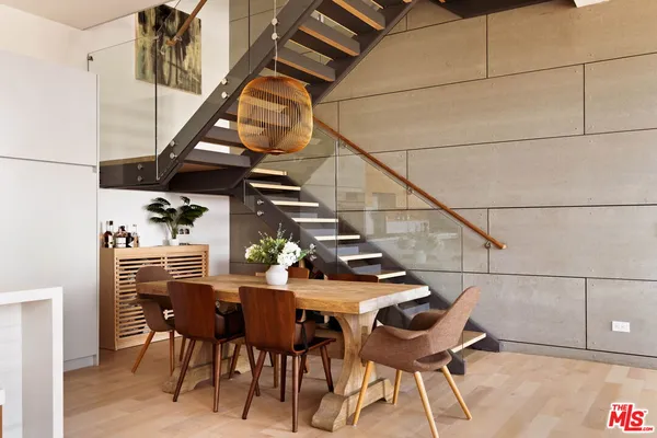 $2,499,000 | 2339 Lyric Avenue, Los Angeles, CA 90027