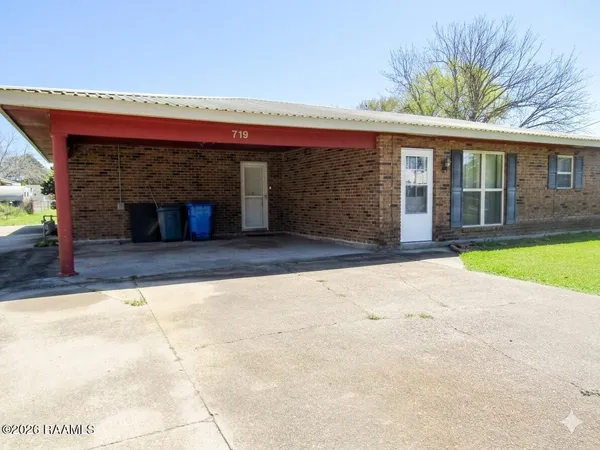 $114,000 | 719 Lillian Street, New Iberia, LA 70560