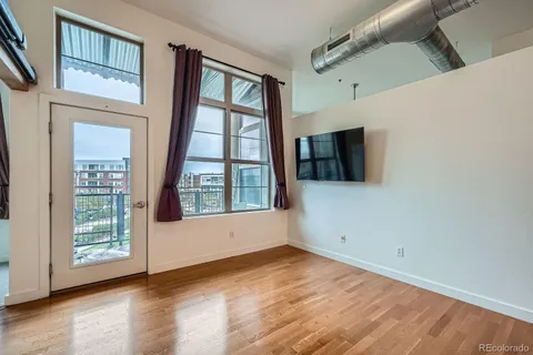 $395,000 | 7700 East 29th Avenue, Unit 404, Denver, CO 80238