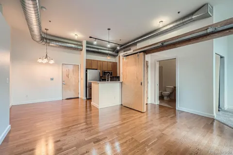 $395,000 | 7700 East 29th Avenue, Unit 404, Denver, CO 80238