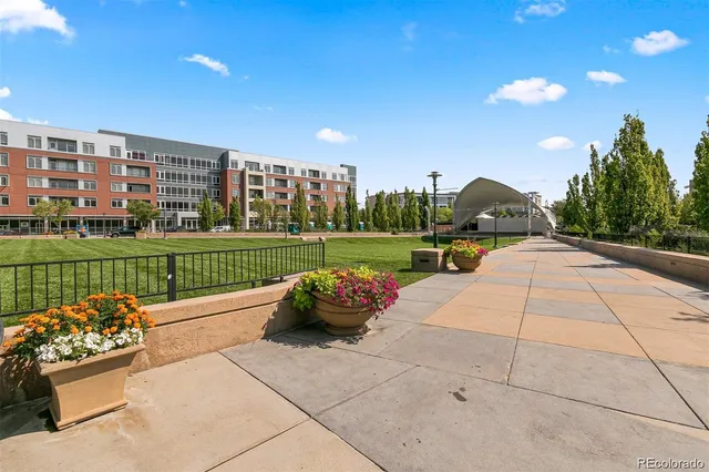 $395,000 | 7700 East 29th Avenue, Unit 404, Denver, CO 80238