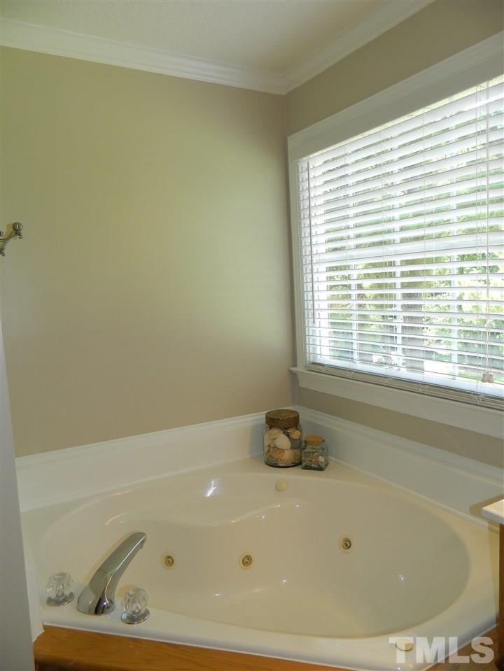904 Elbridge Drive Raleigh, NC 27603 - Photo 11 of 24 Gallery Image 11