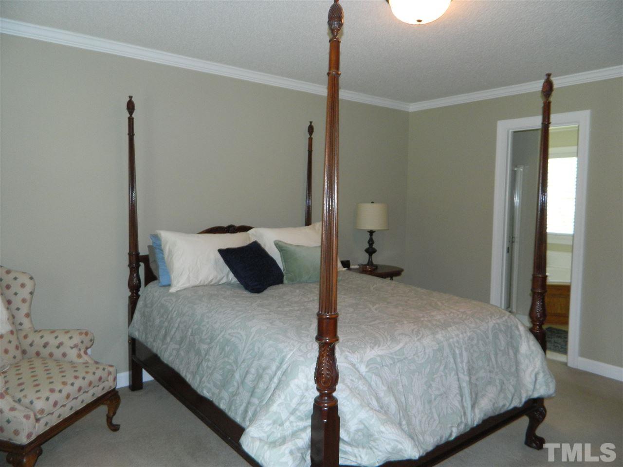 904 Elbridge Drive Raleigh, NC 27603 - Photo 10 of 24 Gallery Image 10
