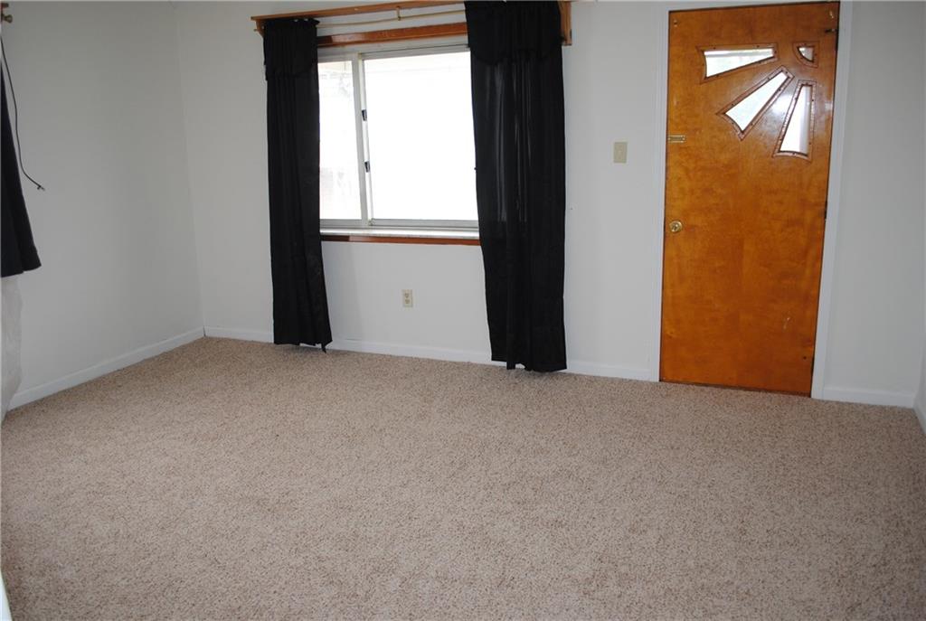 821 Jacoby Road Harwick, PA 15049 - Photo 10 of 22 Large living room with lots of natural light.
