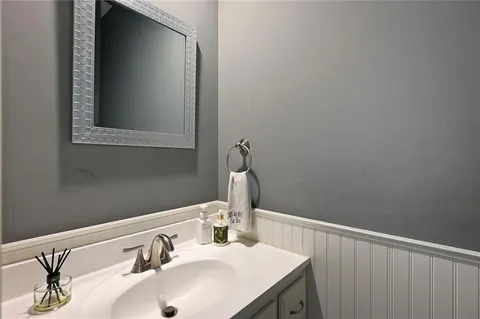 $525,000 | 18870 West 116th Street, Olathe, KS 66061