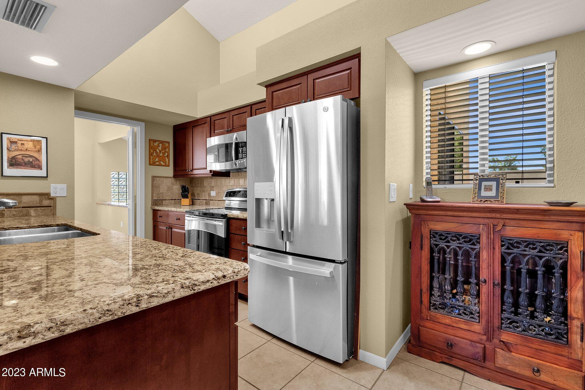 7760 East Gainey Ranch Road, Unit 29 Scottsdale, AZ 85258 - Photo 13 of 54 Kitchen