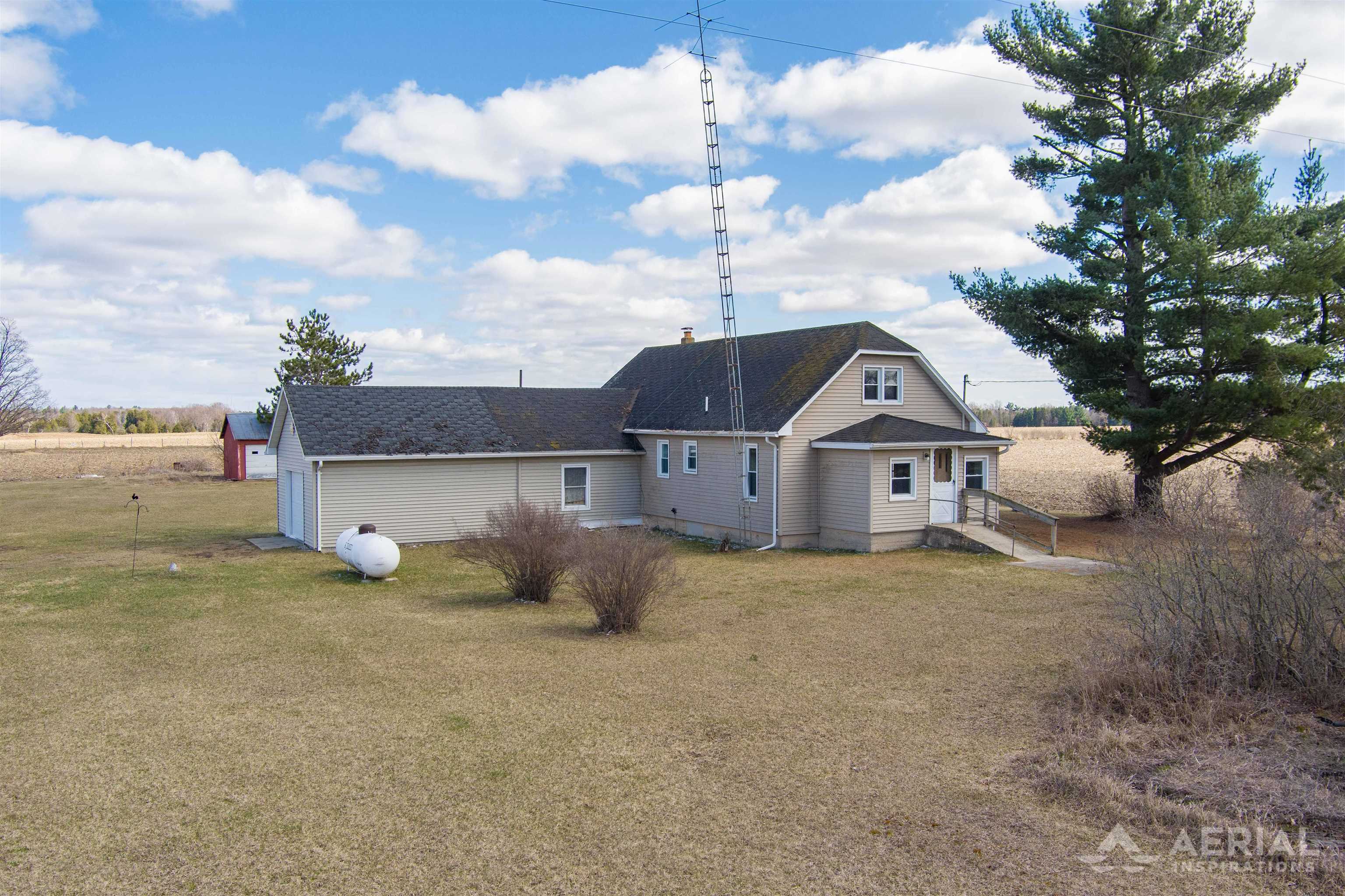 5187 Mogg Road Prescott, MI 48756 - Photo 1 of 31
