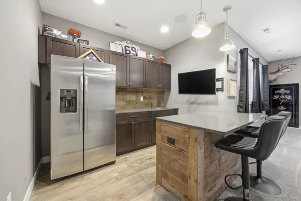 $659,900 | 1465 Shawnas Place South, Fargo, ND 58104