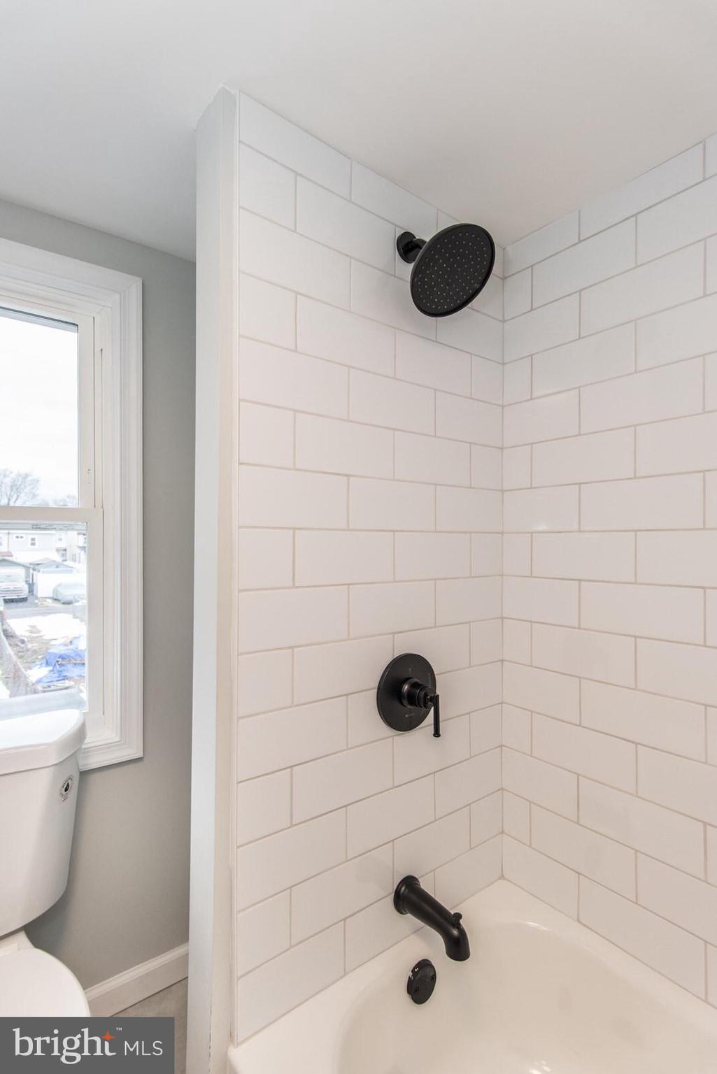 653 Spruce Street Bristol, PA 19007 - Photo 24 of 33