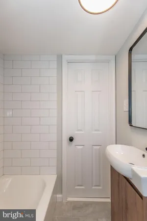 $2,350 | 653 Spruce Street, Bristol, PA 19007