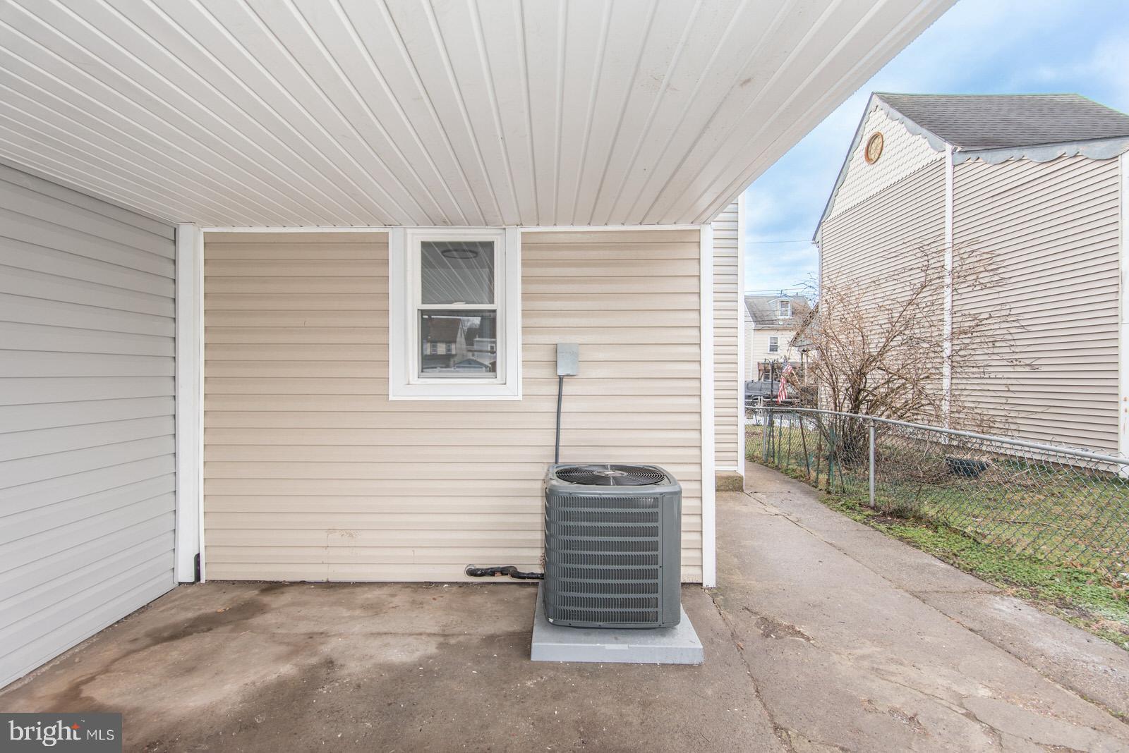 653 Spruce Street Bristol, PA 19007 - Photo 32 of 33