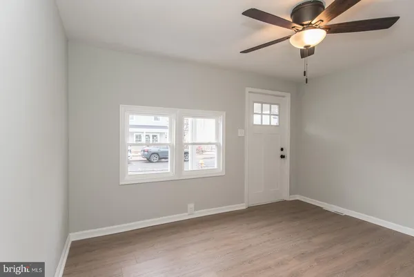 $2,350 | 653 Spruce Street, Bristol, PA 19007