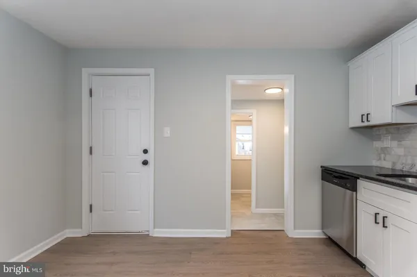 $2,350 | 653 Spruce Street, Bristol, PA 19007