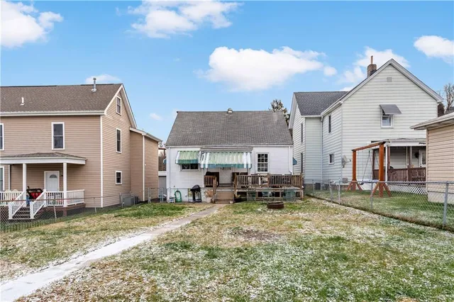 $200,000 | 204 Orchard Avenue, Canonsburg, PA 15317