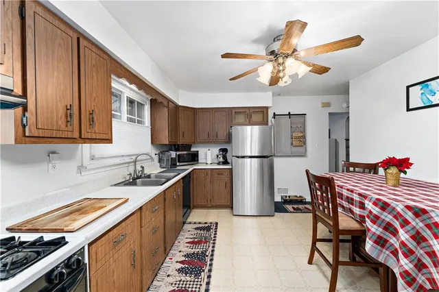 $200,000 | 204 Orchard Avenue, Canonsburg, PA 15317