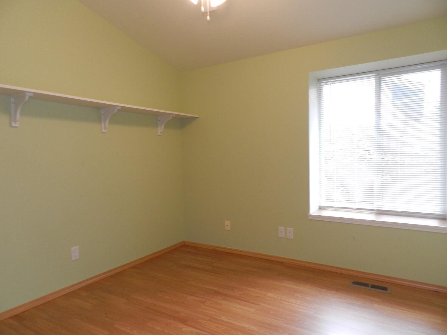 648 Benjamin Way Phoenix, OR 97535 - Photo 17 of 29 DSCN0316