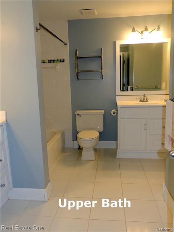 1018 Willow Grove Court, Unit 137 Rochester, MI 48307 - Photo 14 of 32