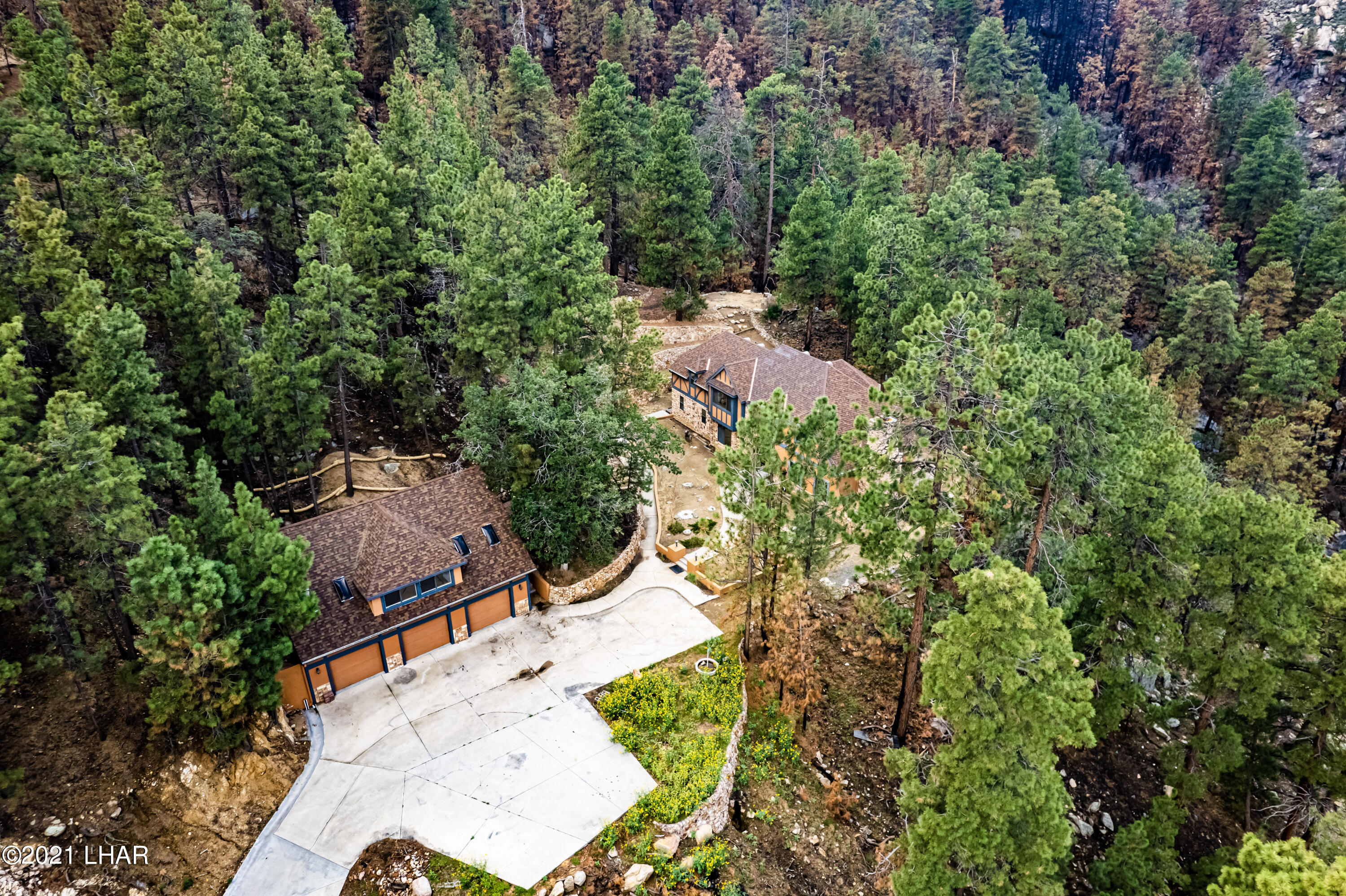 4740 South Ridge Road Kingman, AZ 86401 - Photo 1 of 82 Picture showing the complete estate