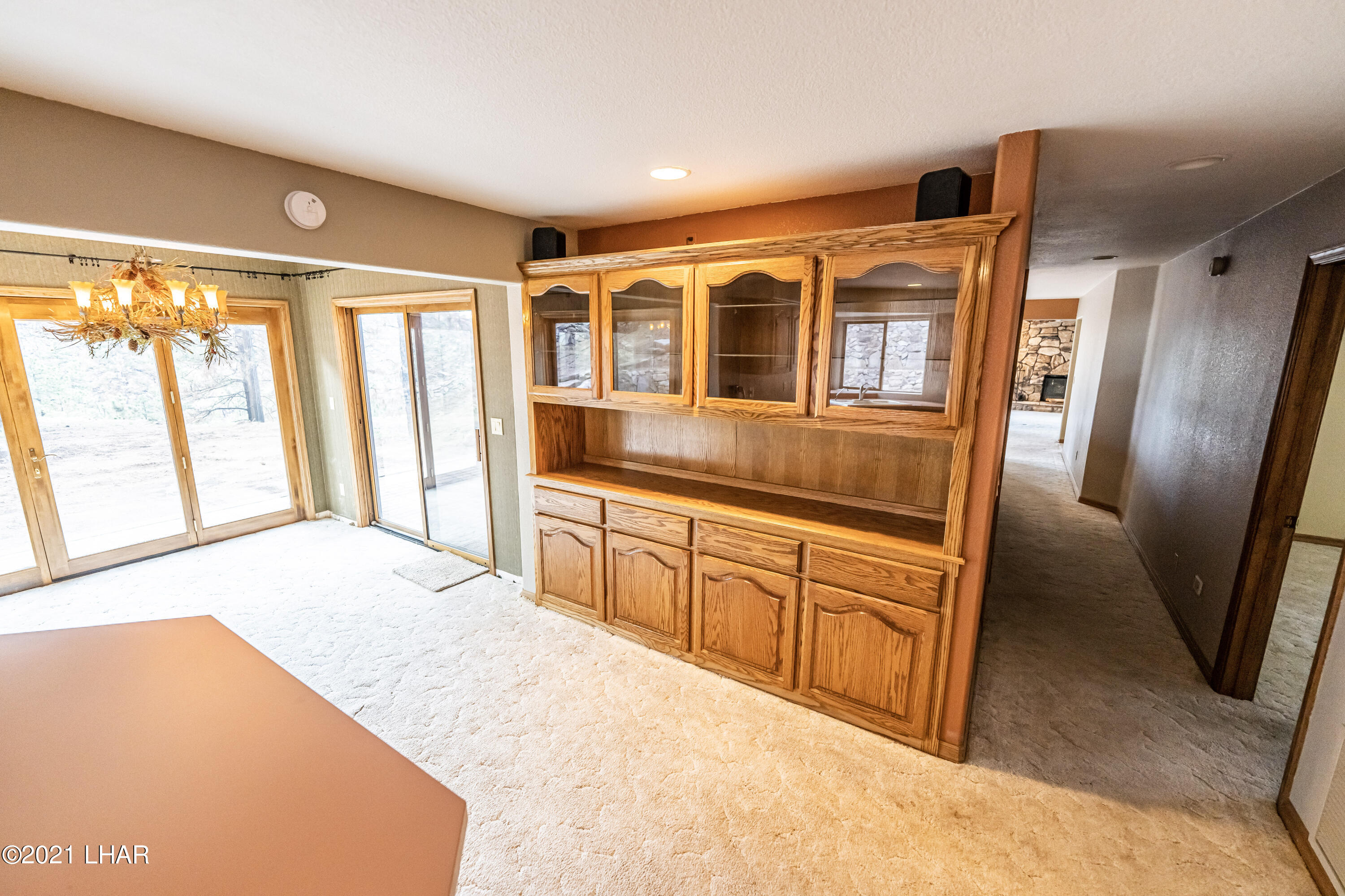 4740 South Ridge Road Kingman, AZ 86401 - Photo 18 of 82 Custom Buffet built in