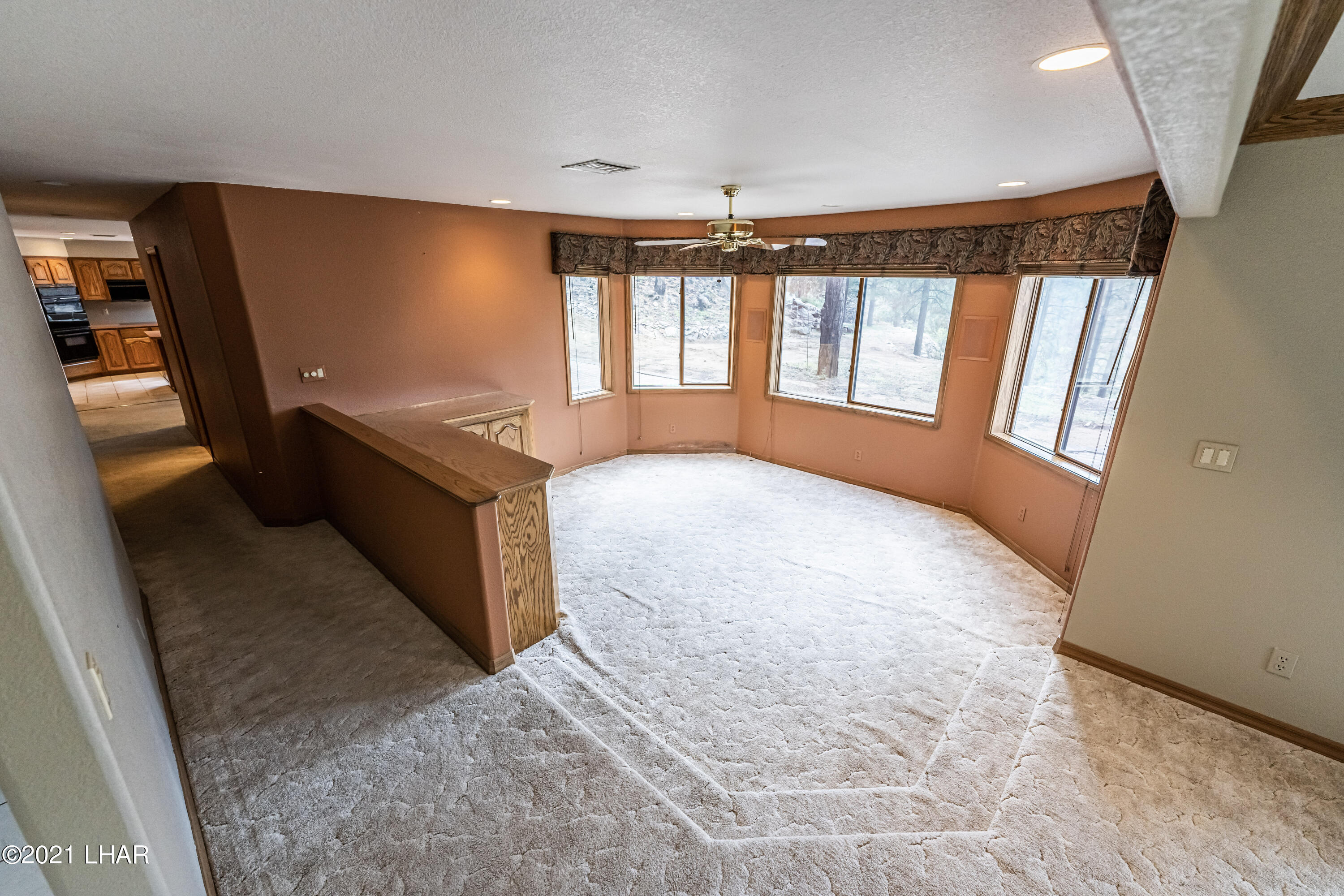 4740 South Ridge Road Kingman, AZ 86401 - Photo 9 of 82 Media room