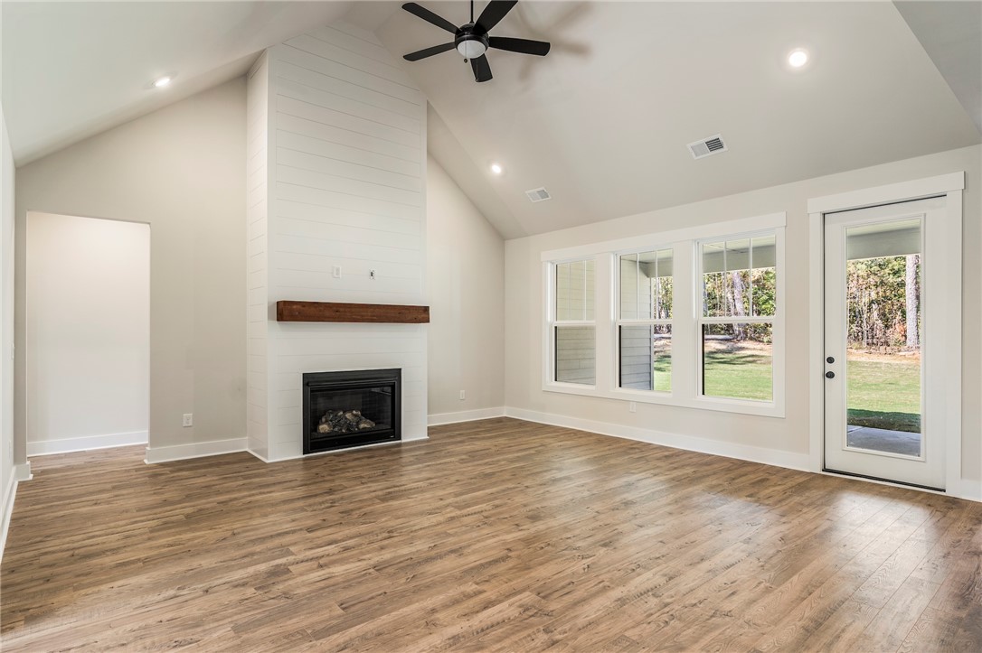 245 Guthrie Road Belton, SC 29627 - Photo 5 of 36 Gallery Image 5