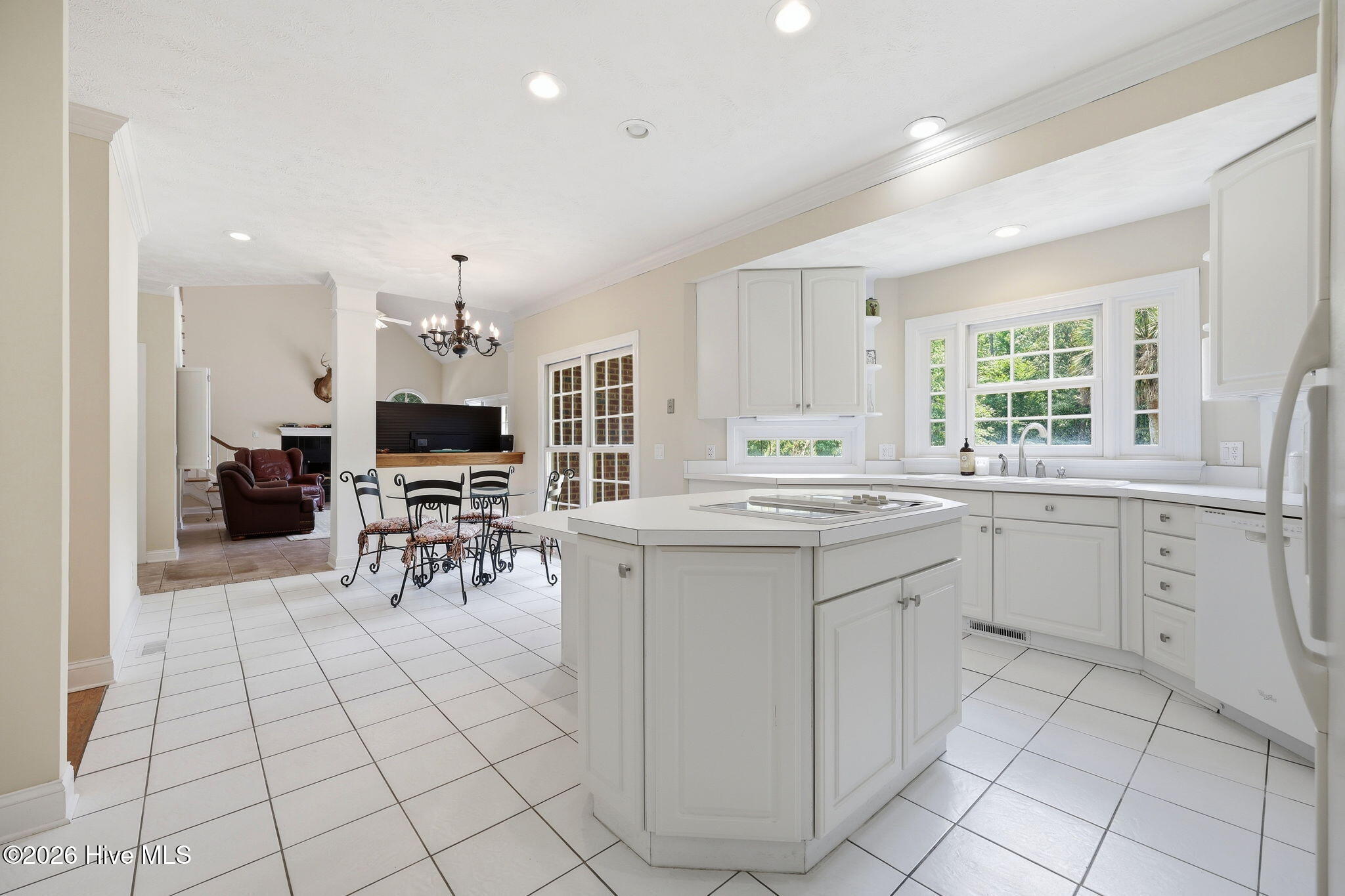 4076 Mobleys Bridge Road Grimesland, NC 27837 - Photo 24 of 66 kitchen - breakfast area and living den