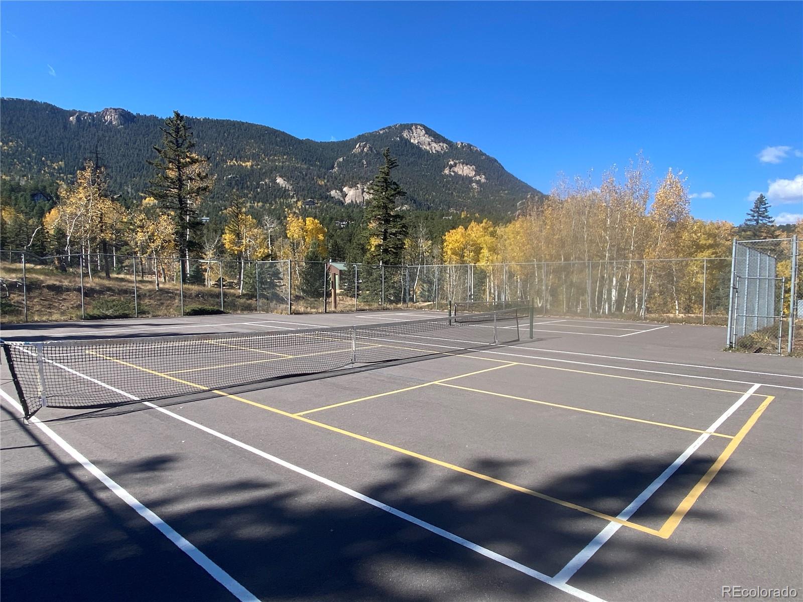 342 Ponderosa Road Manitou Springs, CO 80829 - Photo 23 of 24 a view of a tennis court