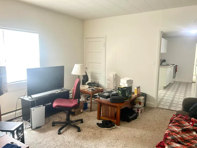 $550,000 | 825 Park Avenue, Little Chute, WI 54140