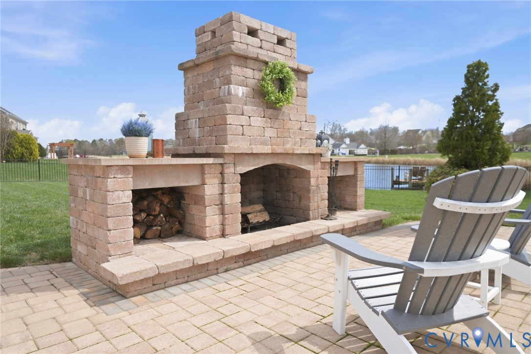 2007 Channel View Terrace Chester, VA 23836 - Photo 42 of 52 Check out this fireplace!