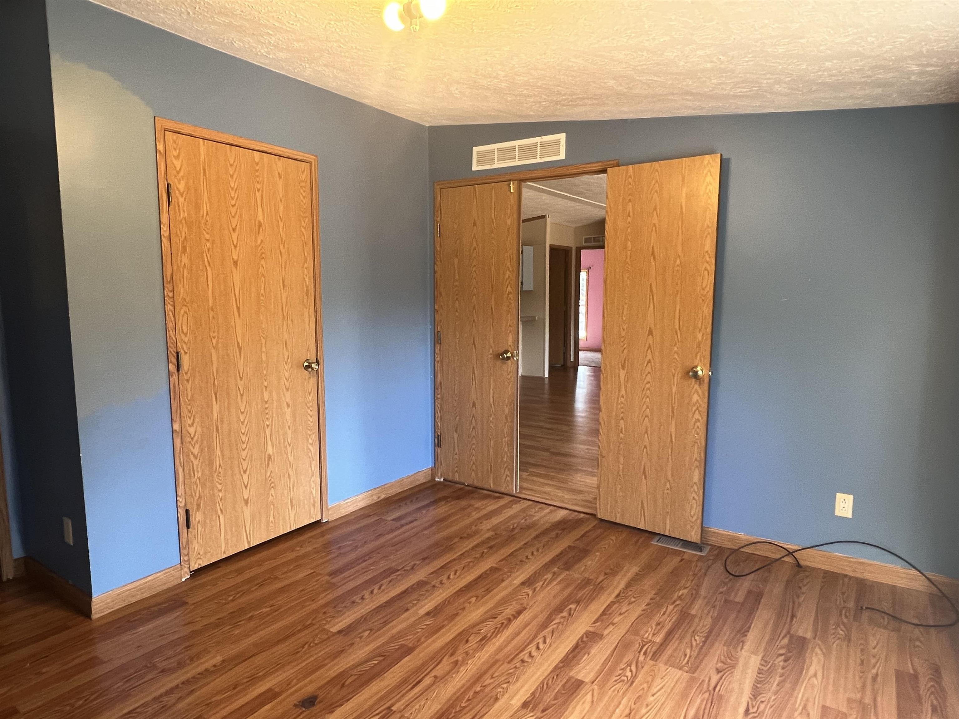 12479 Coster Road Southwest Fife Lake, MI 49633 - Photo 17 of 32 1906412-16.JPG