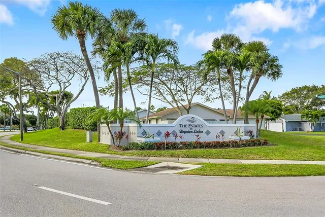 $485,000 | 14 Afton Place, Boynton Beach, FL 33426