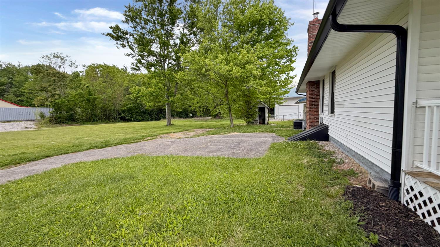 19021 North Hogan Road Aurora, IN 47001 - Photo 2 of 50
